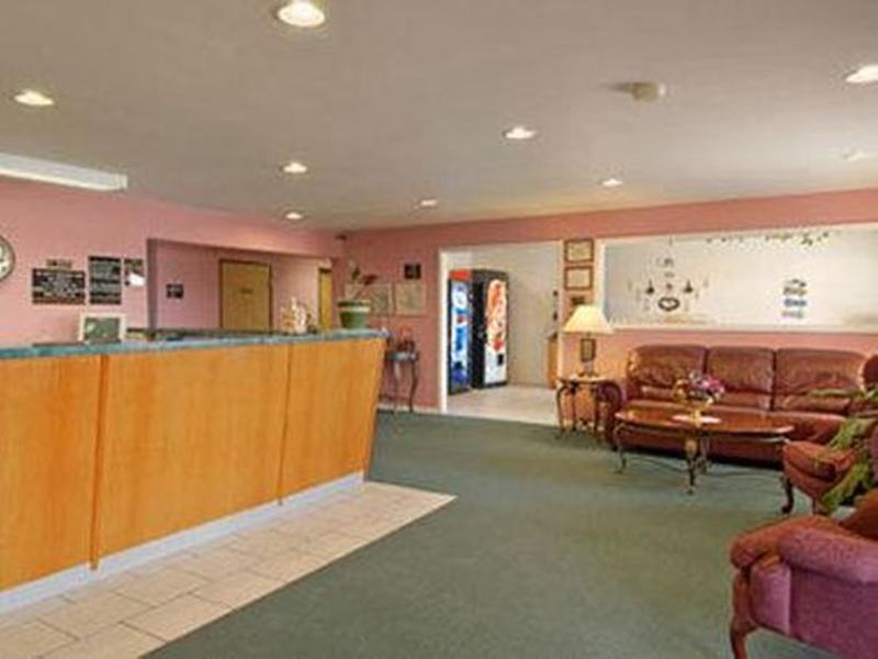 Super 8 By Wyndham Chanute Luaran gambar